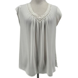 DR2 Daniel Rainn Women's White Semi-Sheer Cap Sleeve V-Neck Blouse Size XS